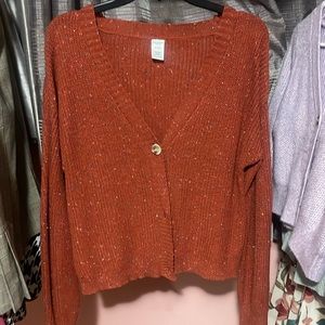 It’s in pretty great shape and I’m ready to get rid off it :)